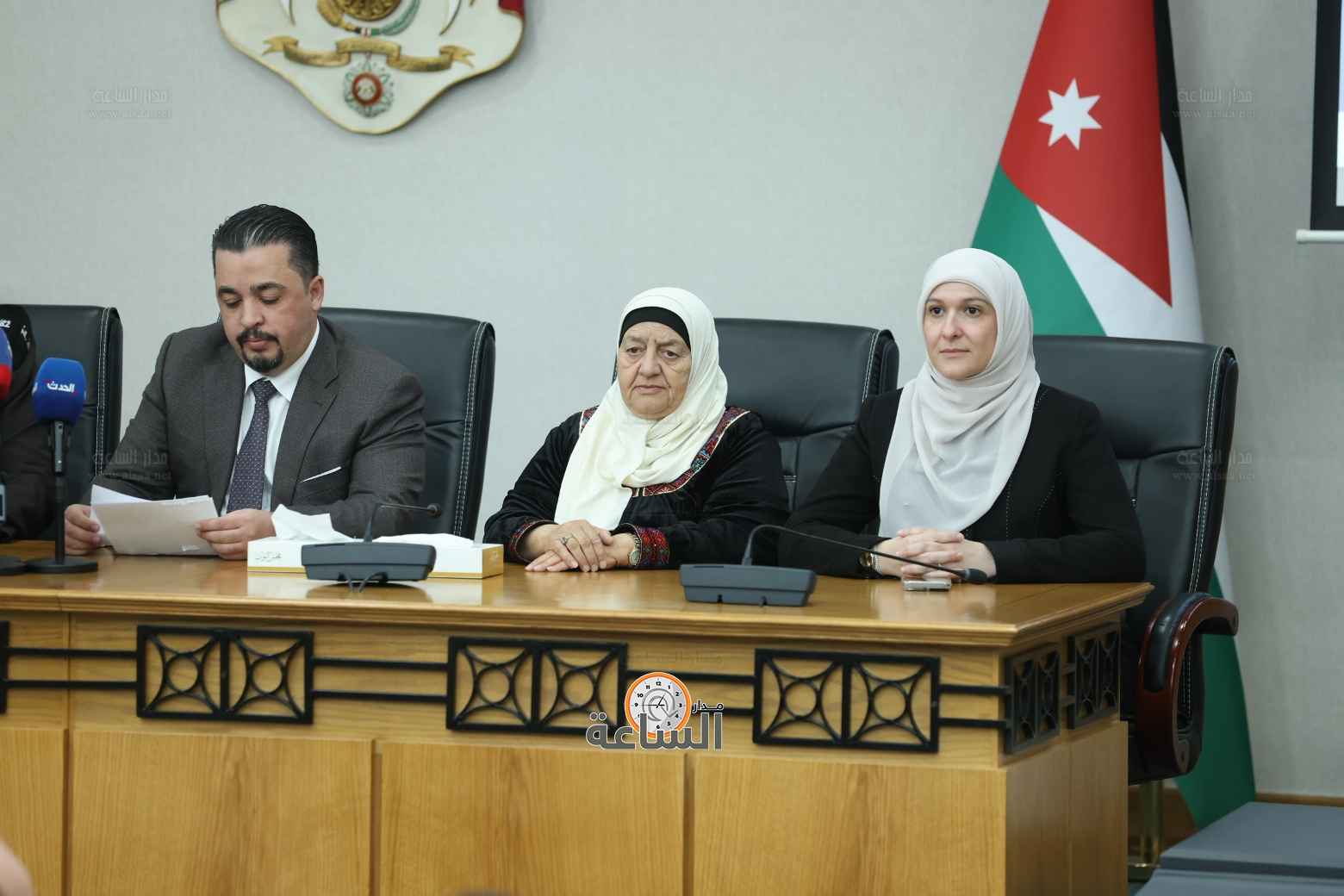 Madar Al-Saa Images 0.3700748831500391