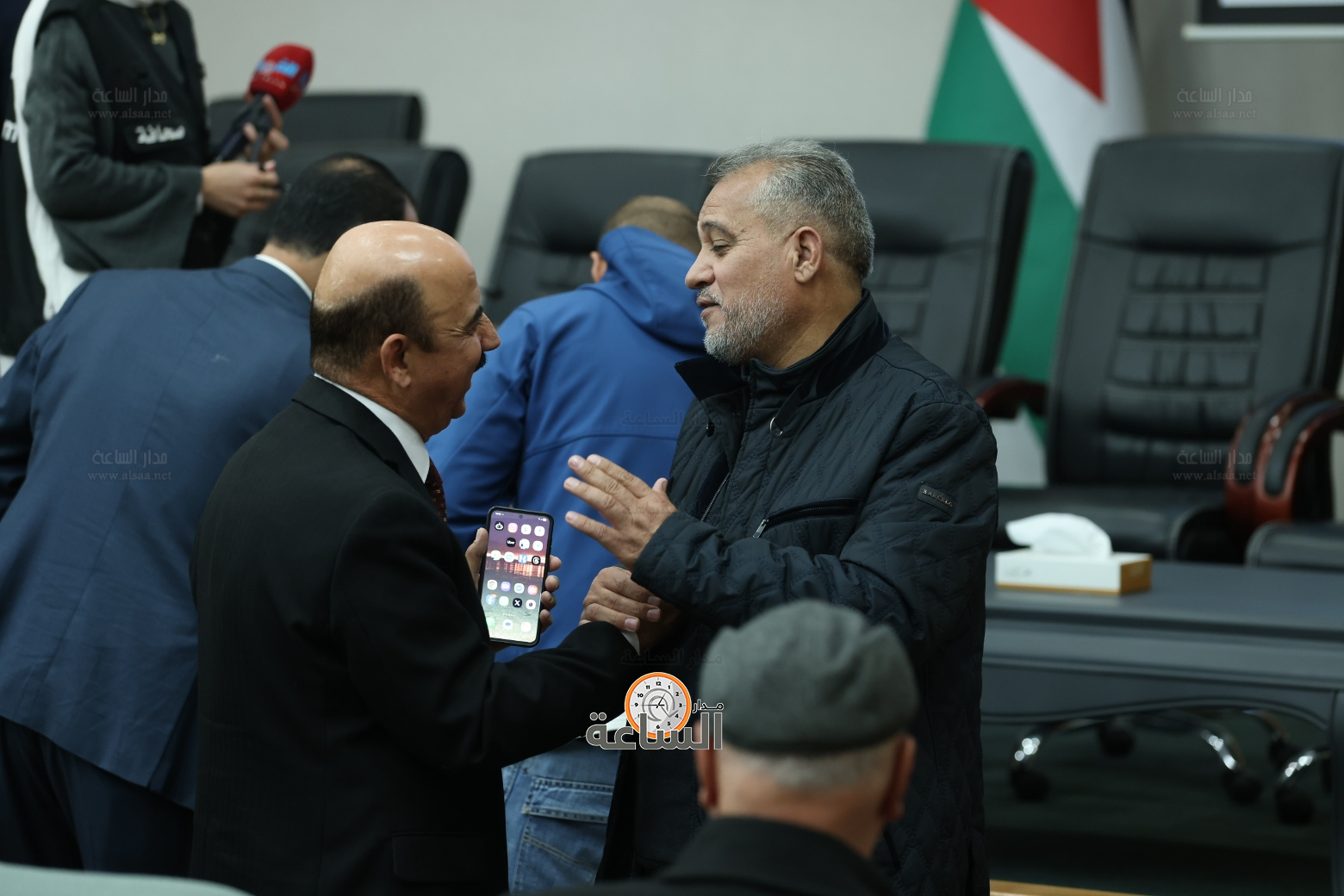 Madar Al-Saa Images 0.8031616633324583