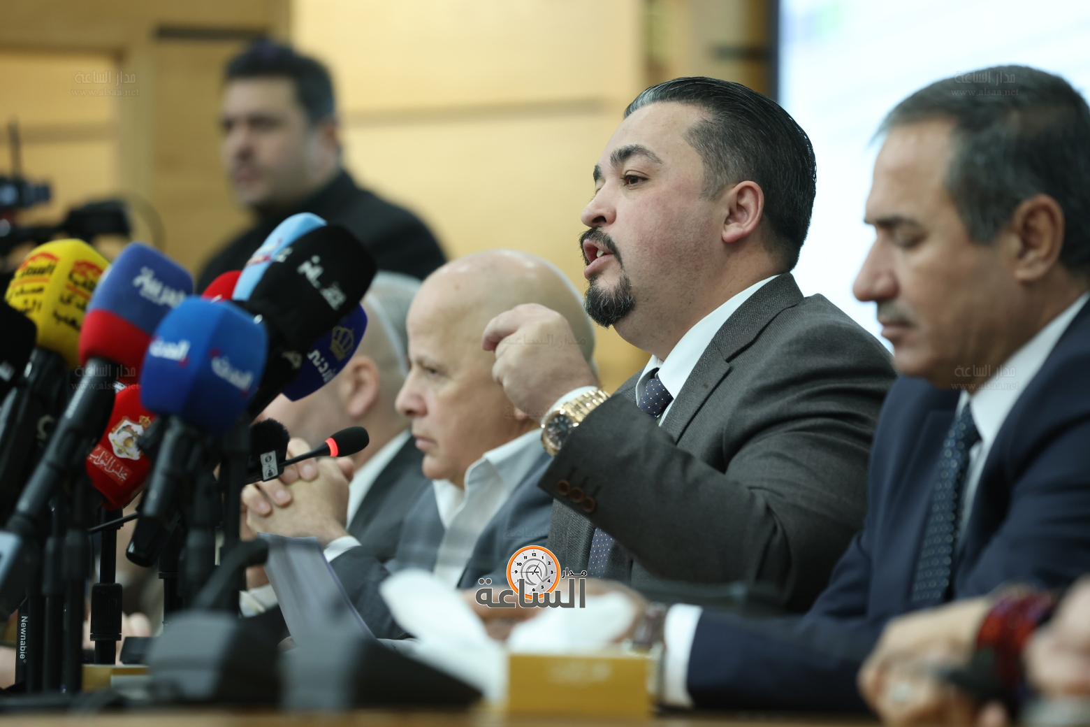 Madar Al-Saa Images 0.0049052897111872