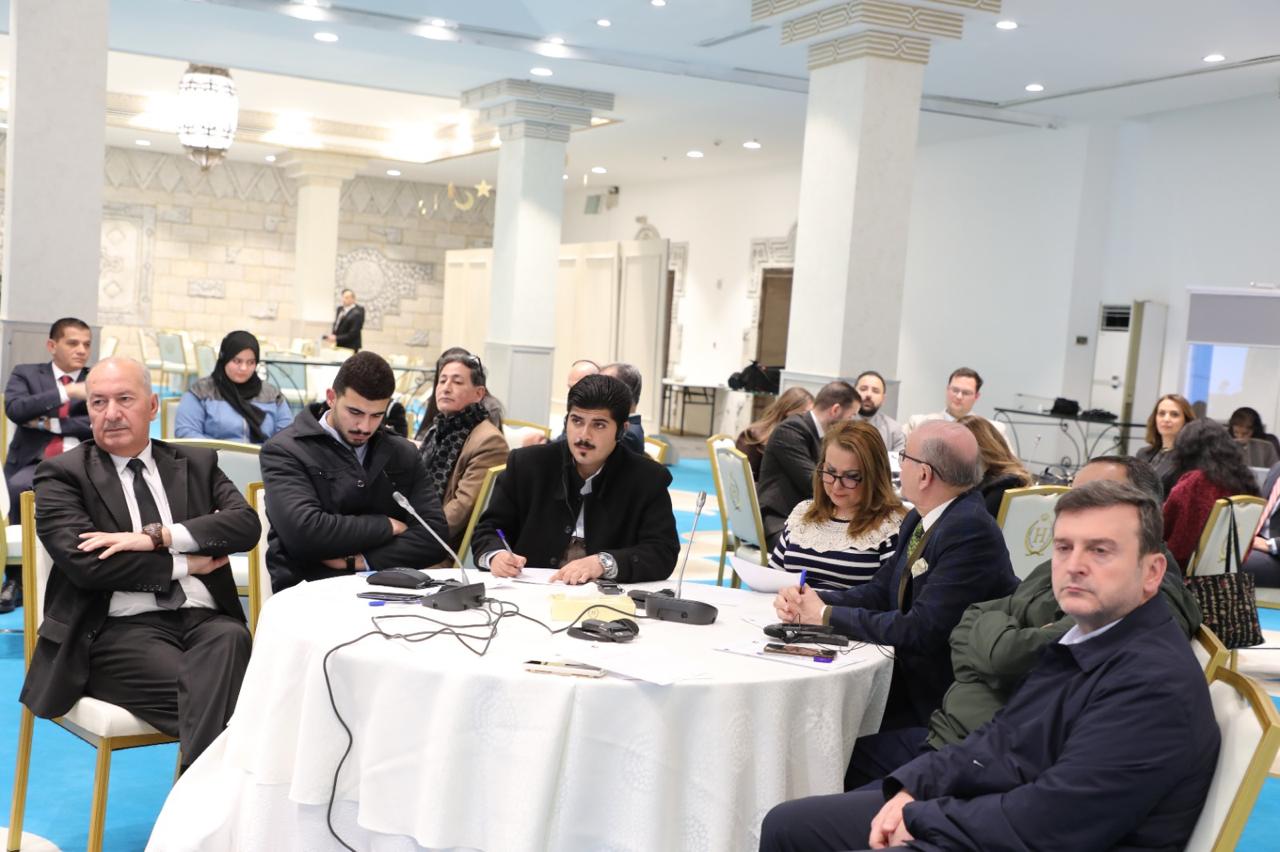 Madar Al-Saa Images 0.8755201296219792