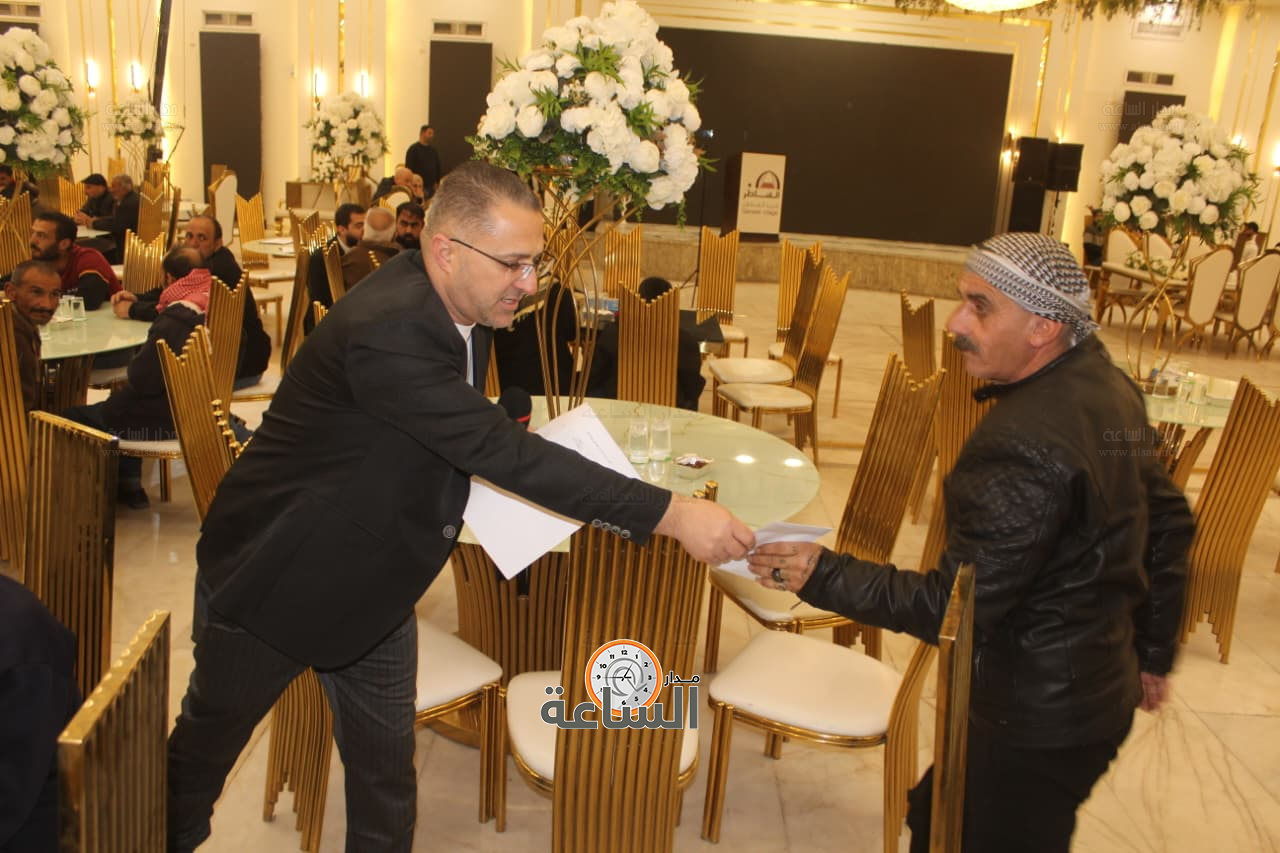 Madar Al-Saa Images 0.6161887641198138