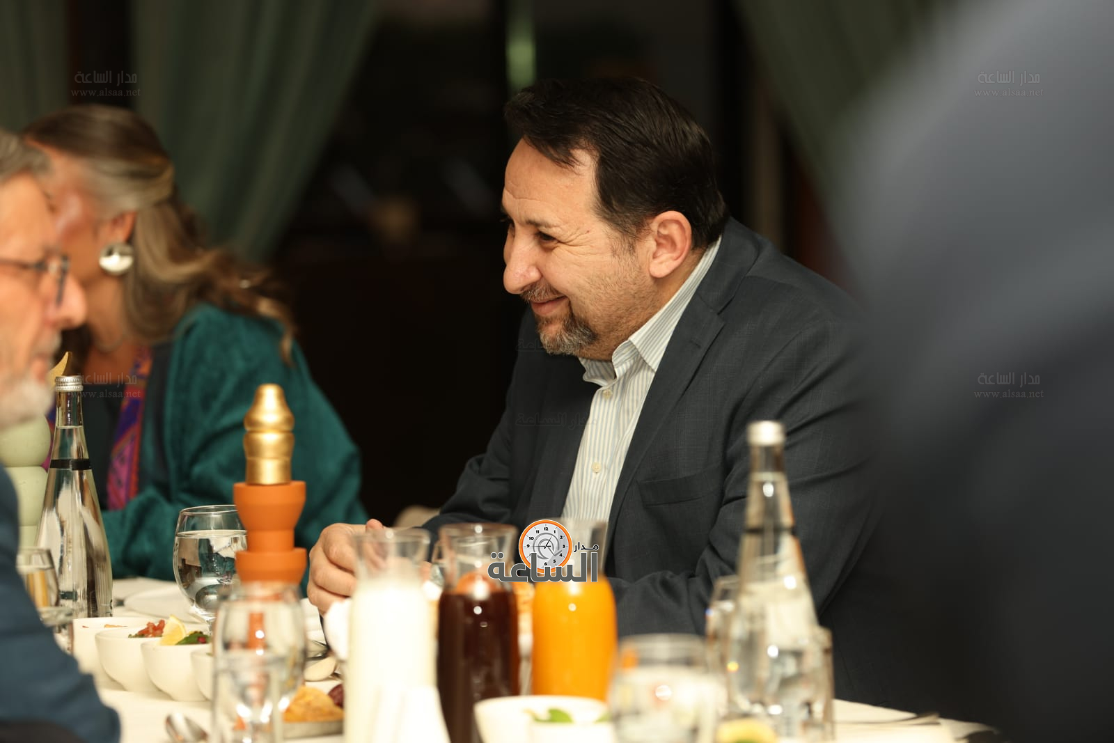 Madar Al-Saa Images 0.8538022738845745