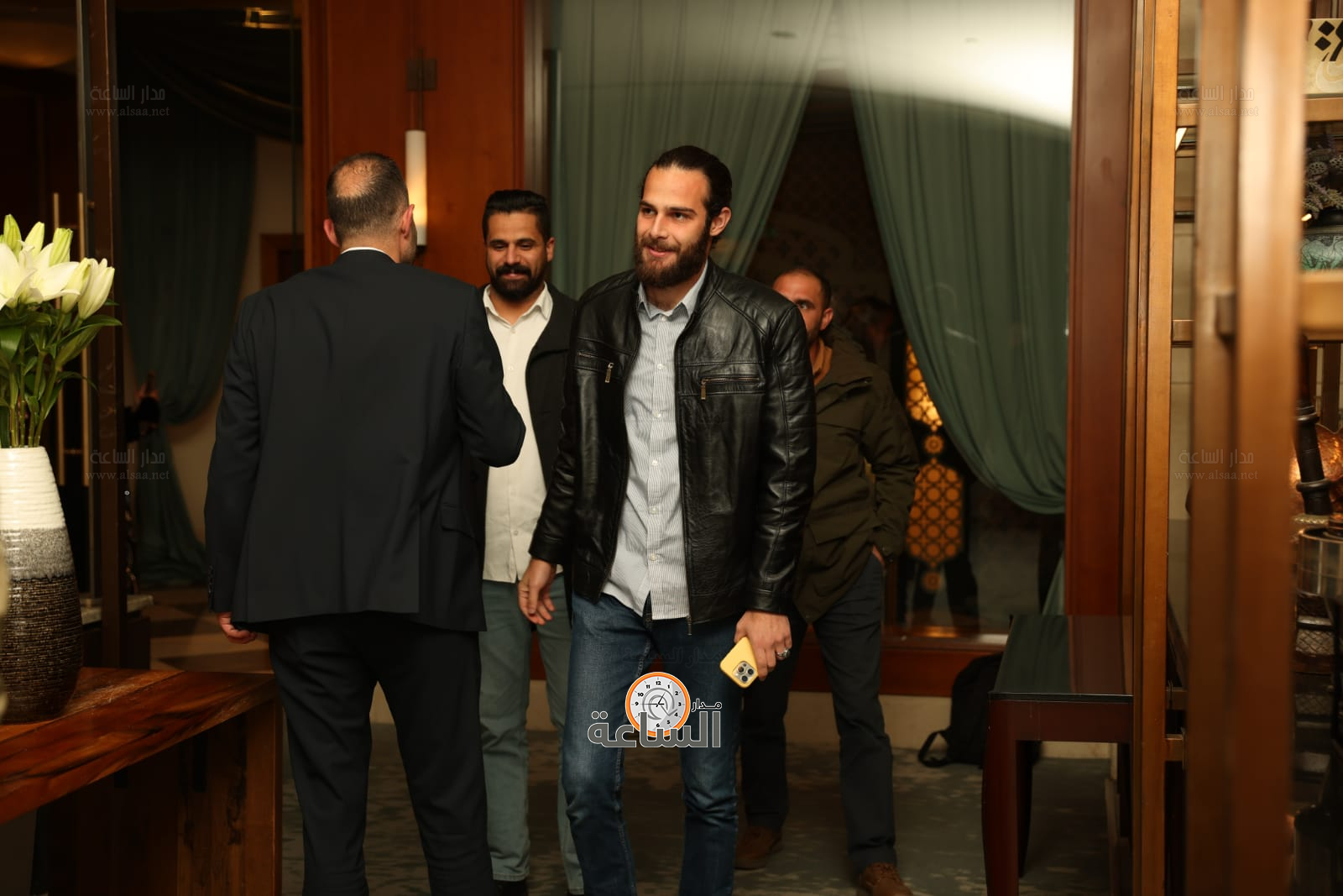 Madar Al-Saa Images 0.17018008591238531