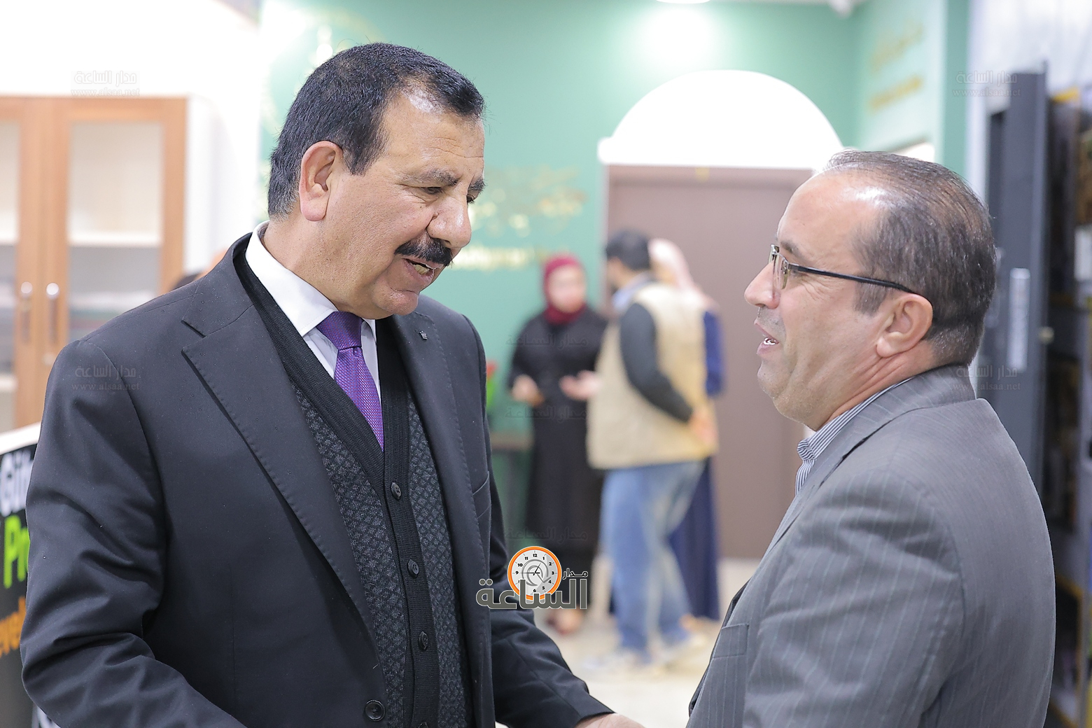 Madar Al-Saa Images 0.6169818773929193