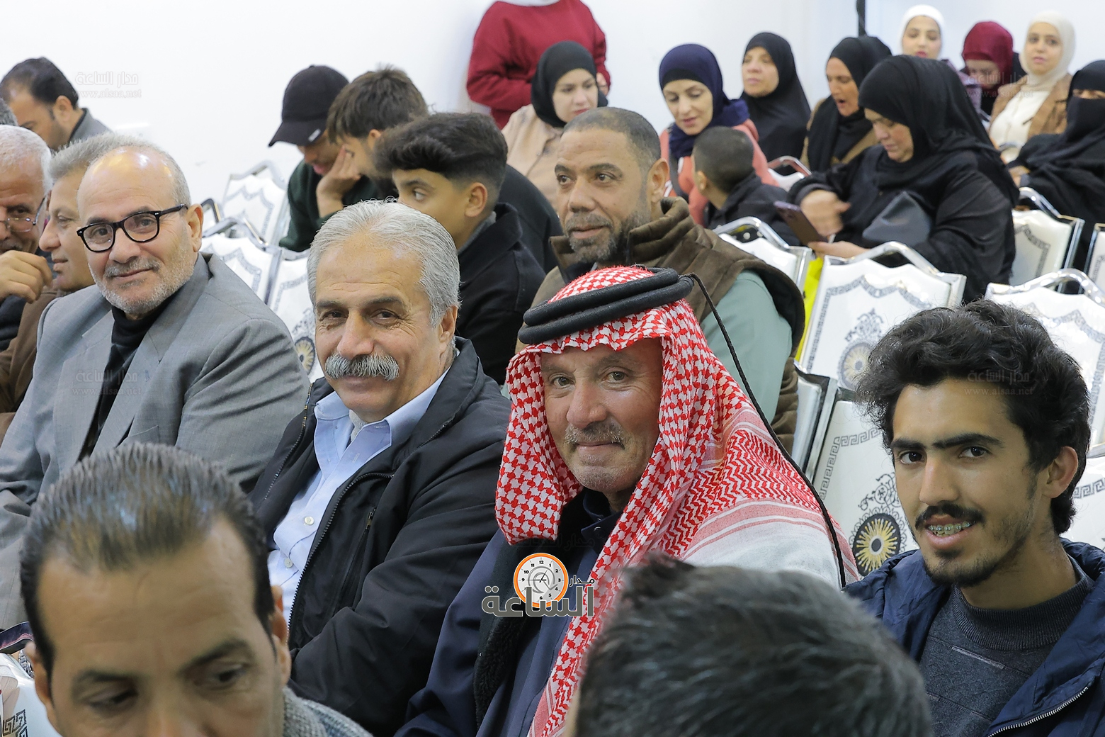 Madar Al-Saa Images 0.5717067157105138