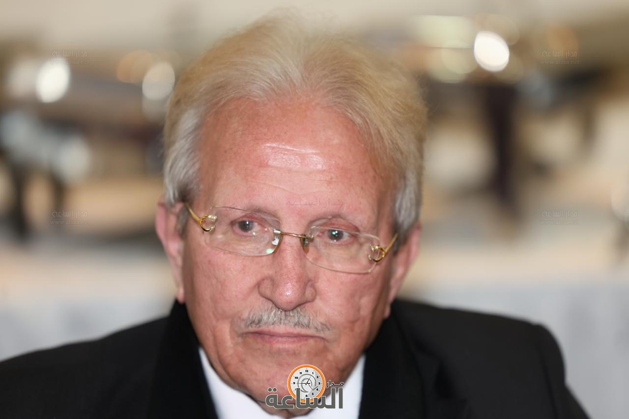 Madar Al-Saa Images 0.03626887054290373