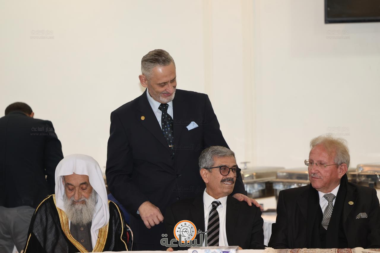 Madar Al-Saa Images 0.8607590732183575