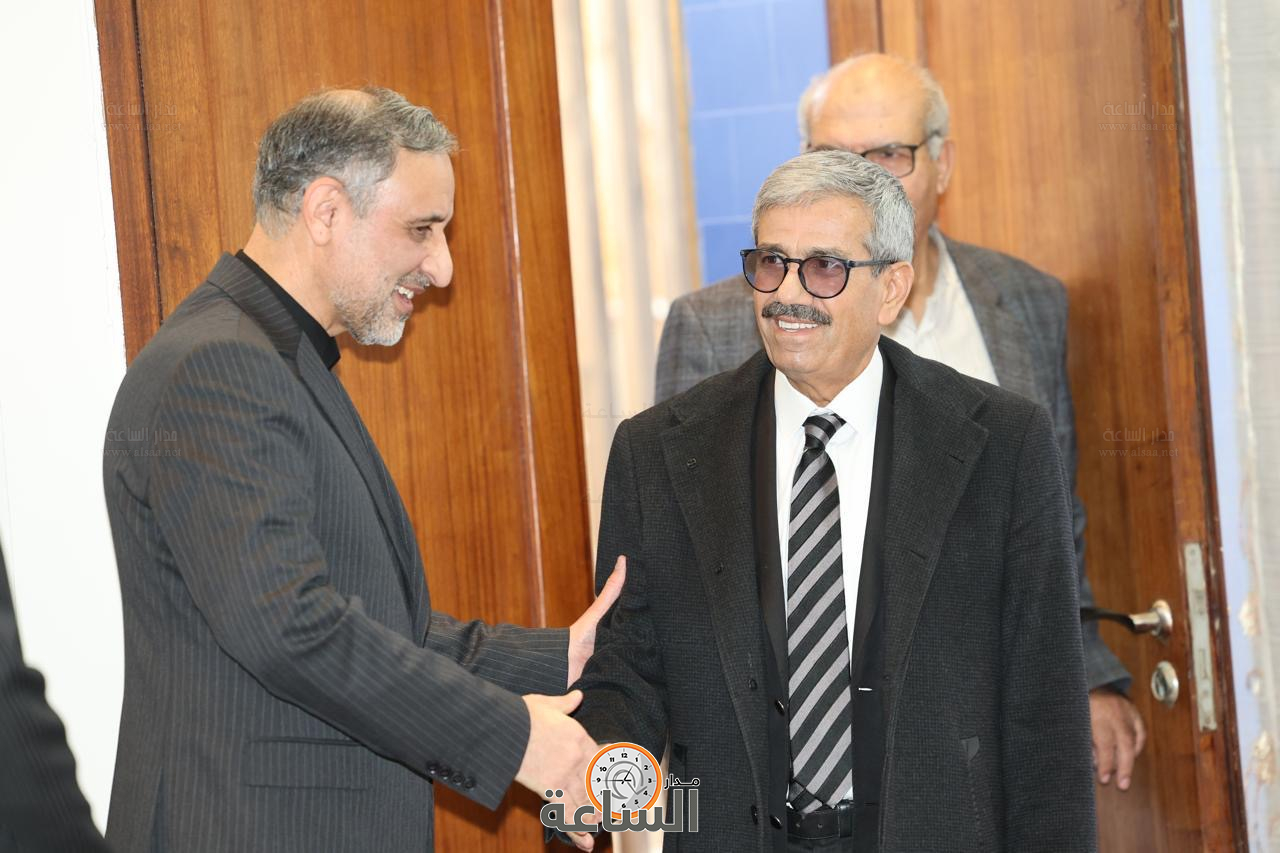 Madar Al-Saa Images 0.7547918179573212