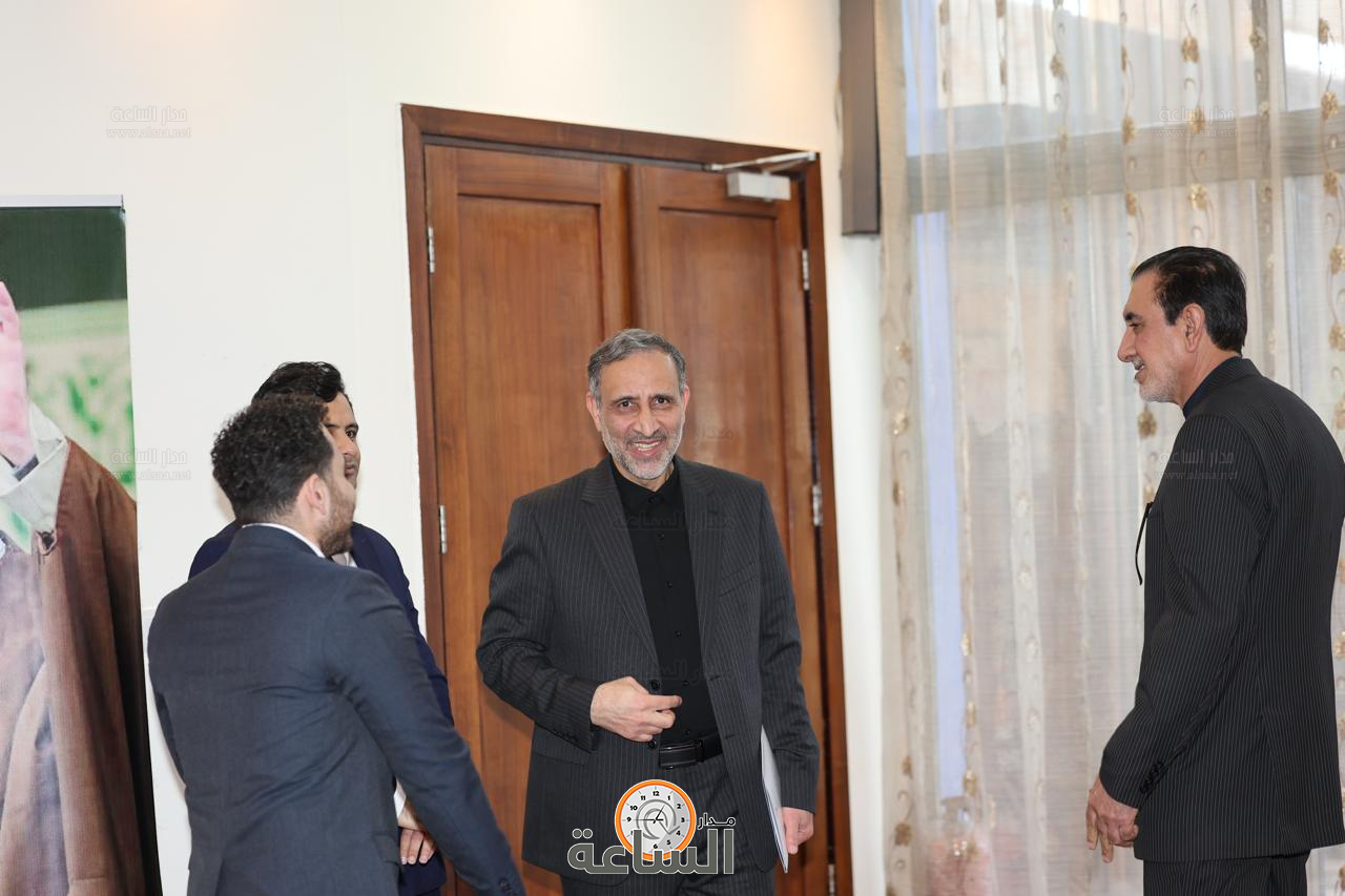 Madar Al-Saa Images 0.7640726080882159