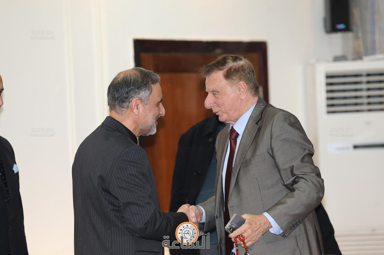 Madar Al-Saa Images 0.08355653962840803