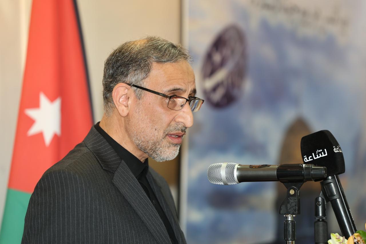 Madar Al-Saa Images 0.7976725313574113