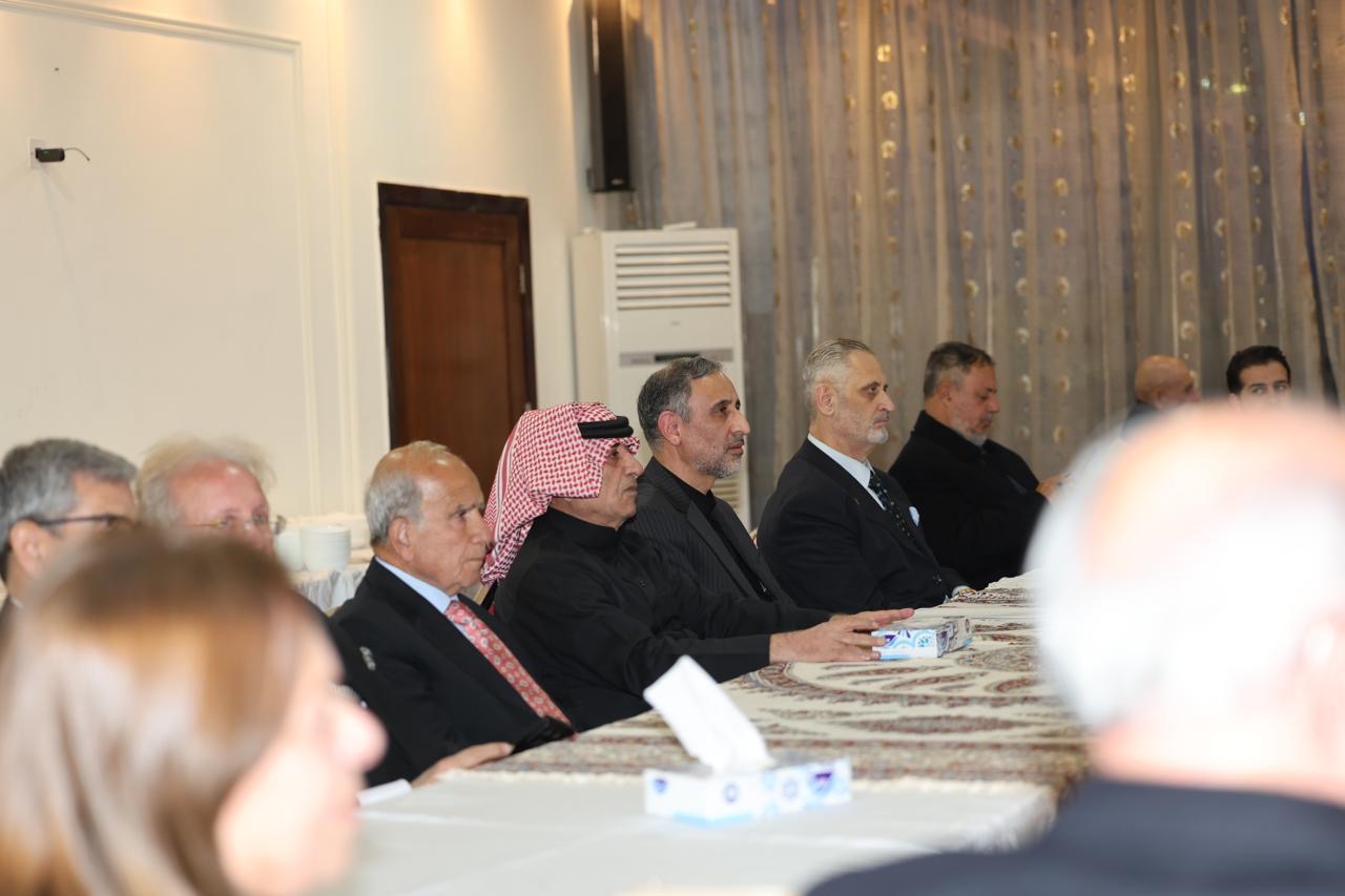 Madar Al-Saa Images 0.23600337072158928