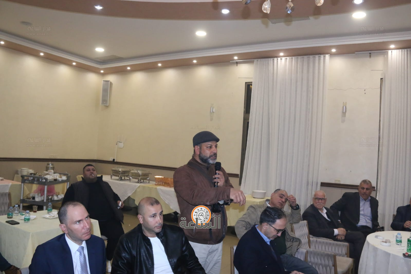 Madar Al-Saa Images 0.4812350723853378