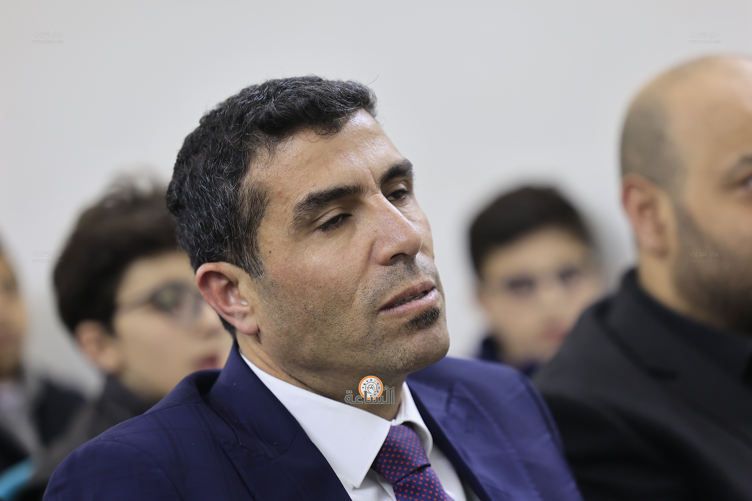 Madar Al-Saa Images 0.34166539193984224