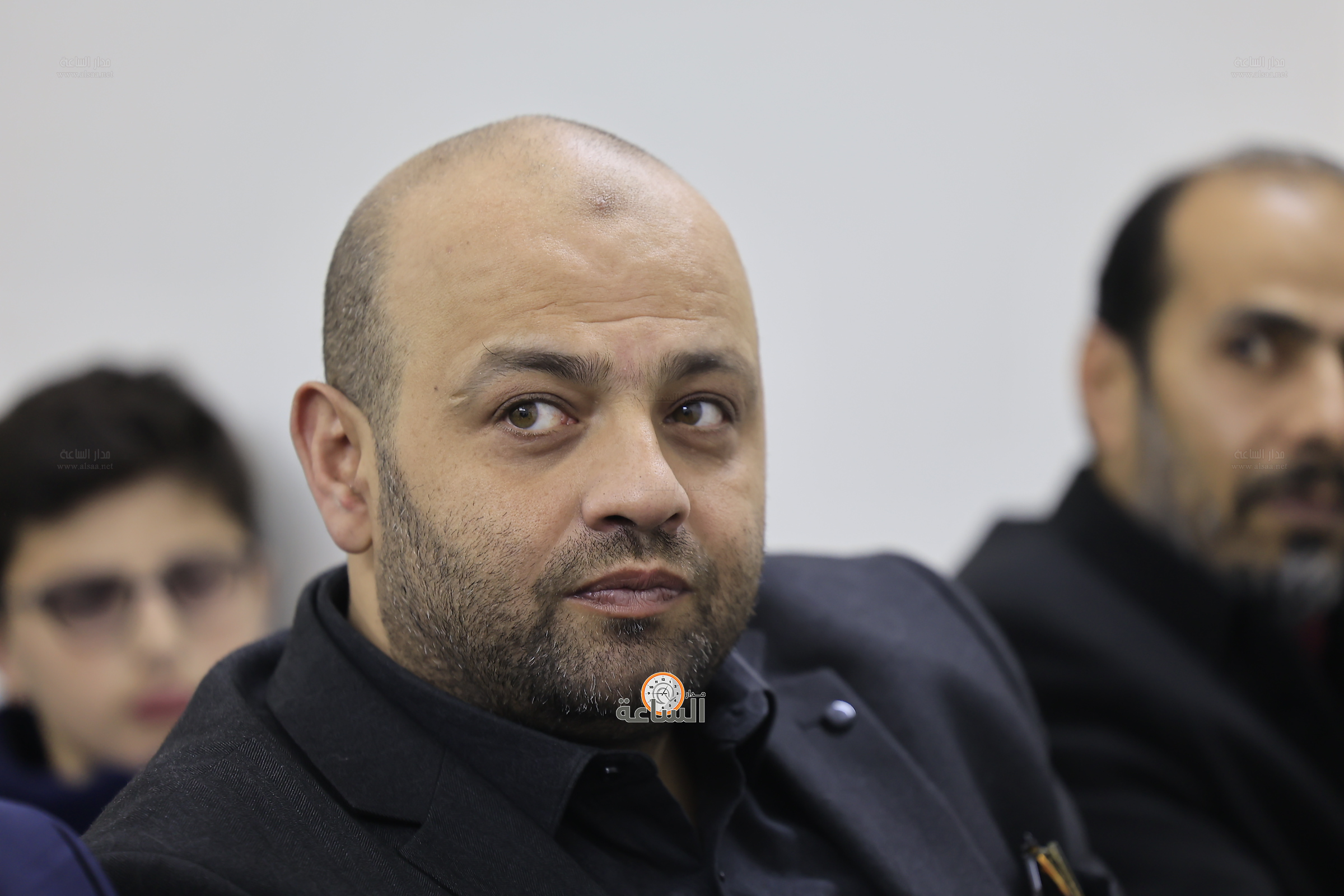 Madar Al-Saa Images 0.6174122424494057