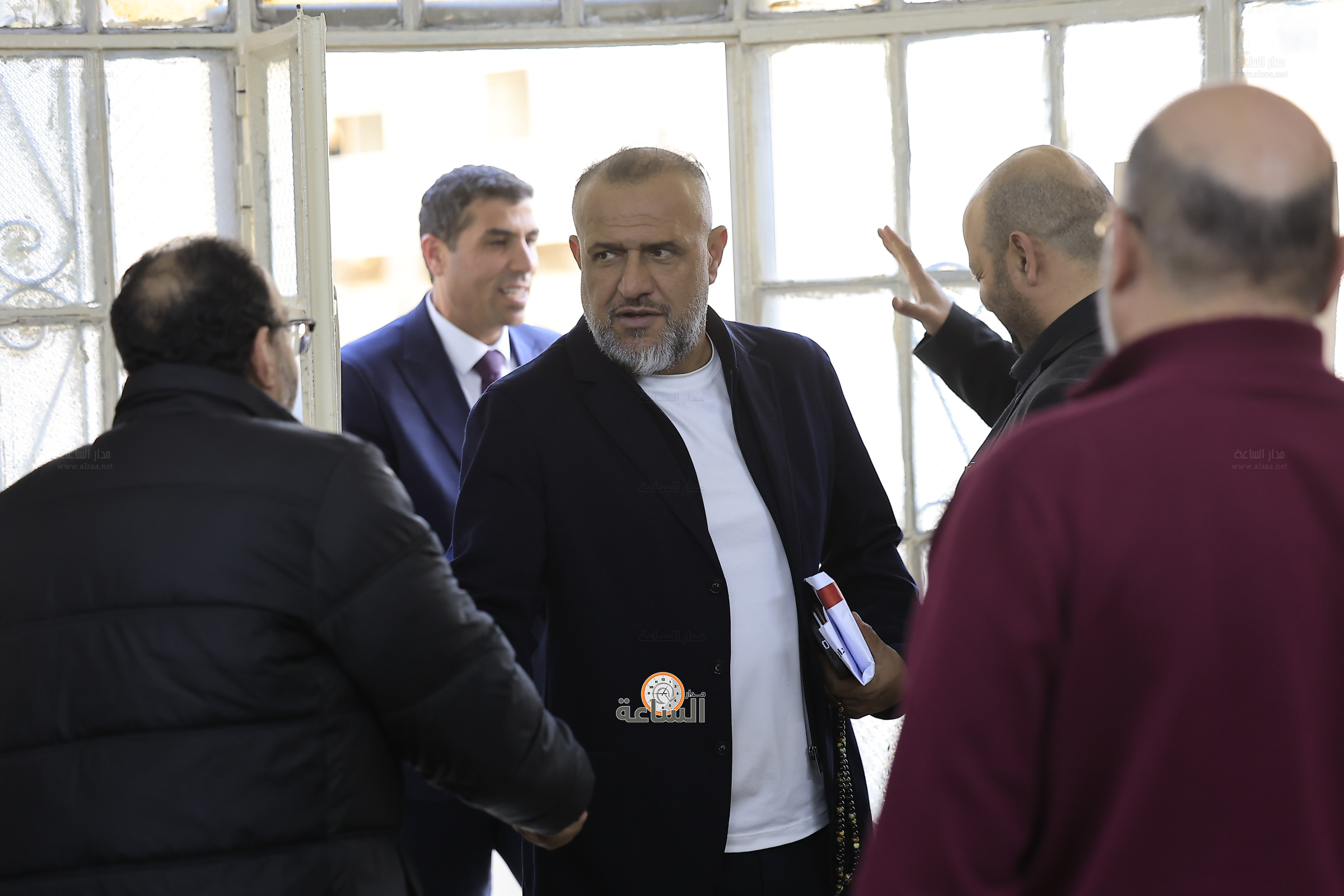 Madar Al-Saa Images 0.10567644946330923