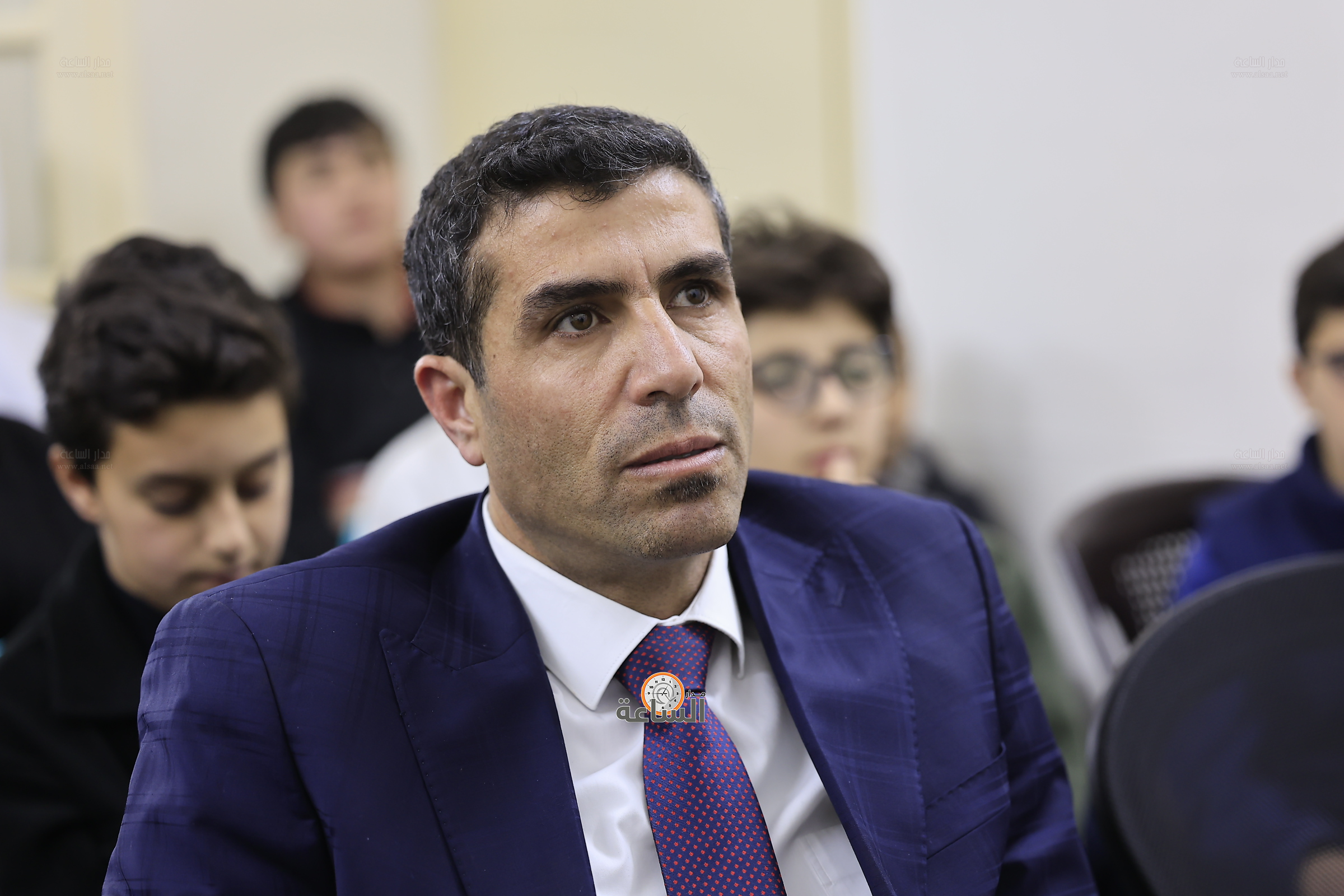 Madar Al-Saa Images 0.9379789576980614