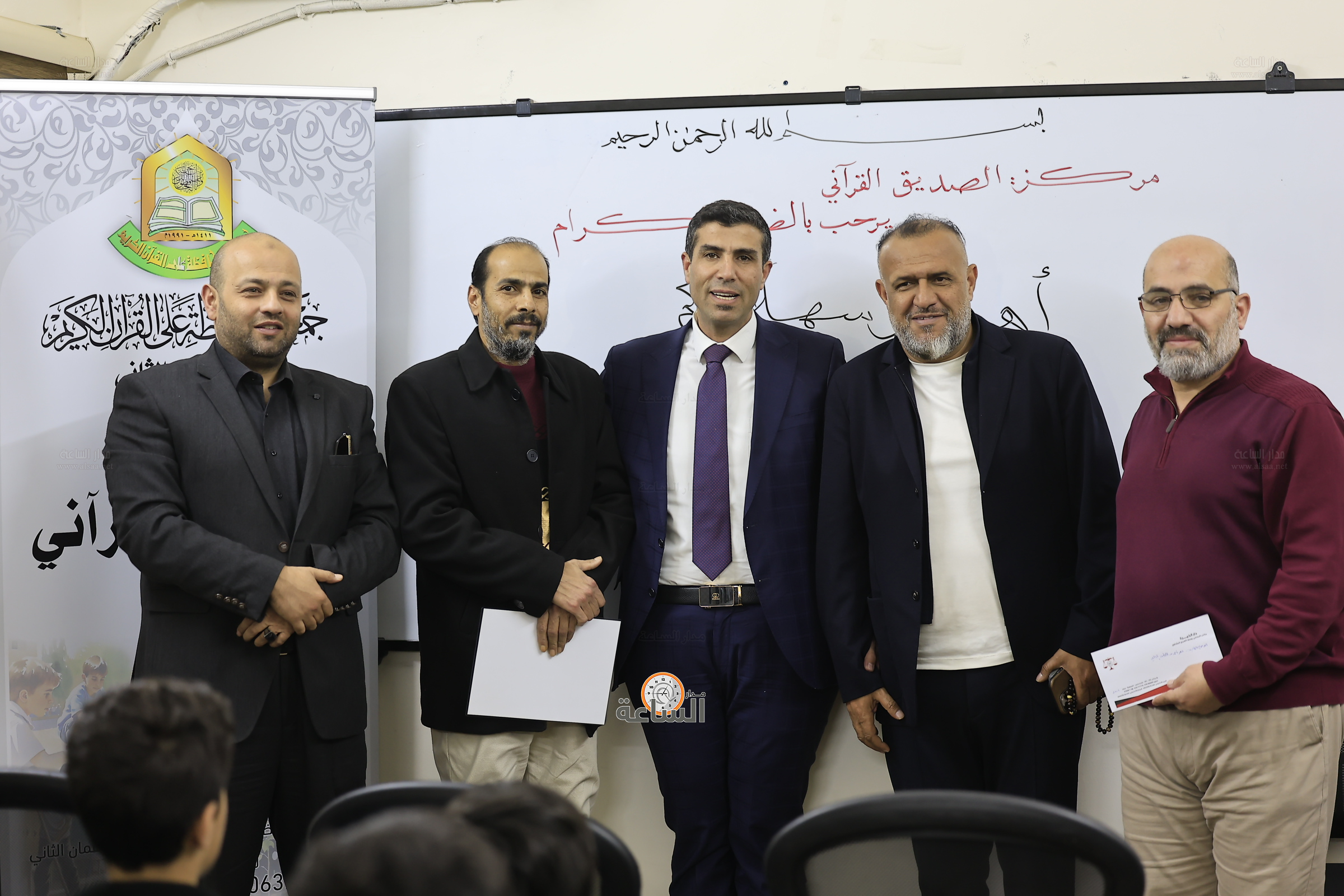 Madar Al-Saa Images 0.17873471106763783