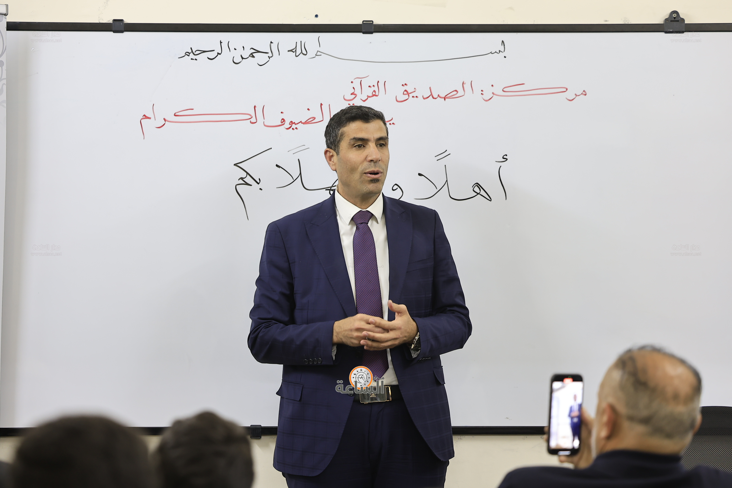 Madar Al-Saa Images 0.19958289859418354