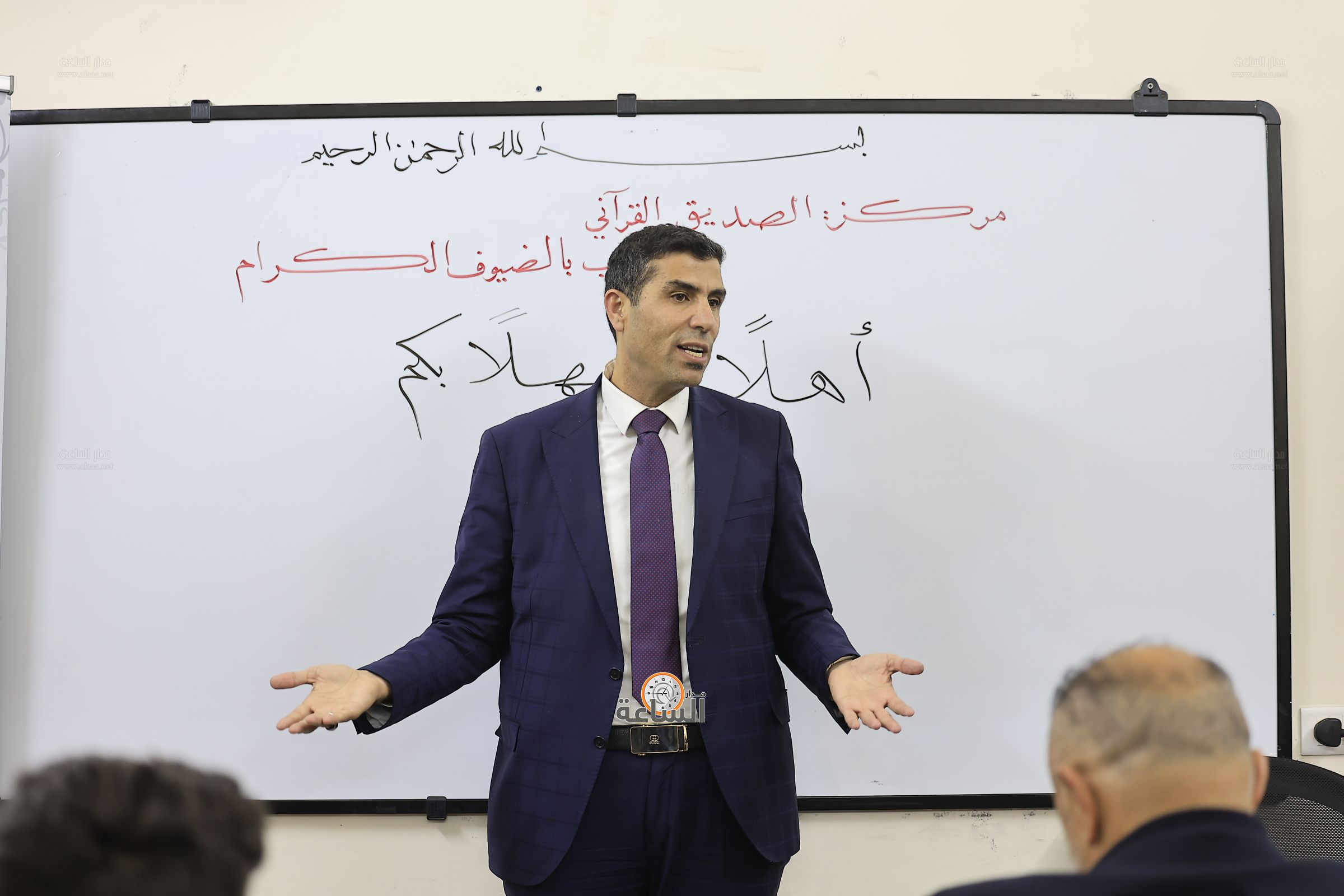 Madar Al-Saa Images 0.3541316421900842