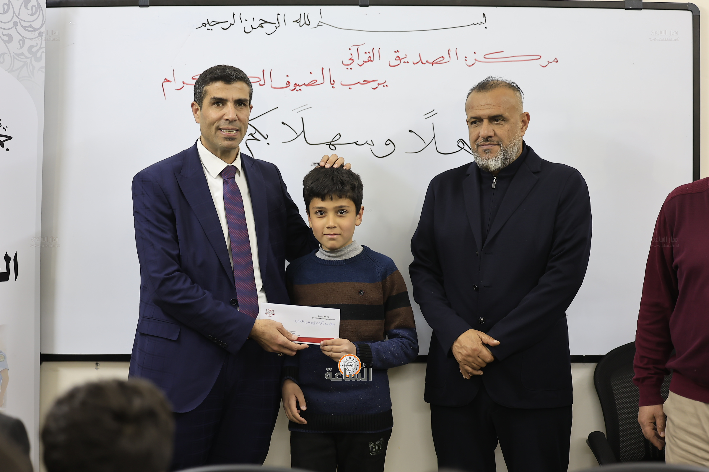 Madar Al-Saa Images 0.8101152723658482