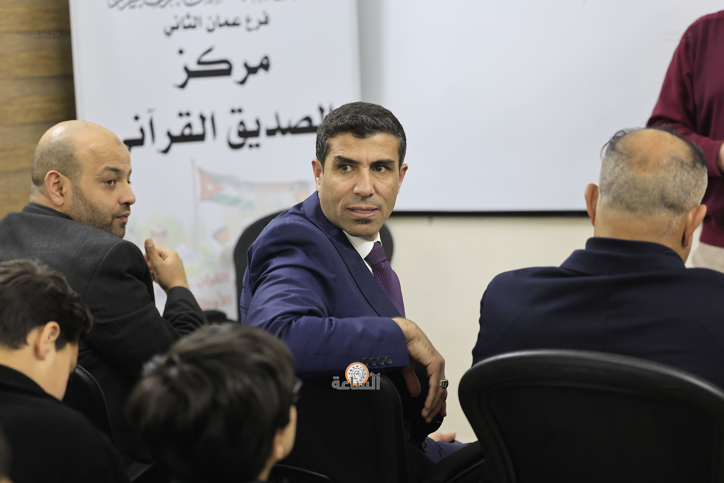 Madar Al-Saa Images 0.5834750230439898