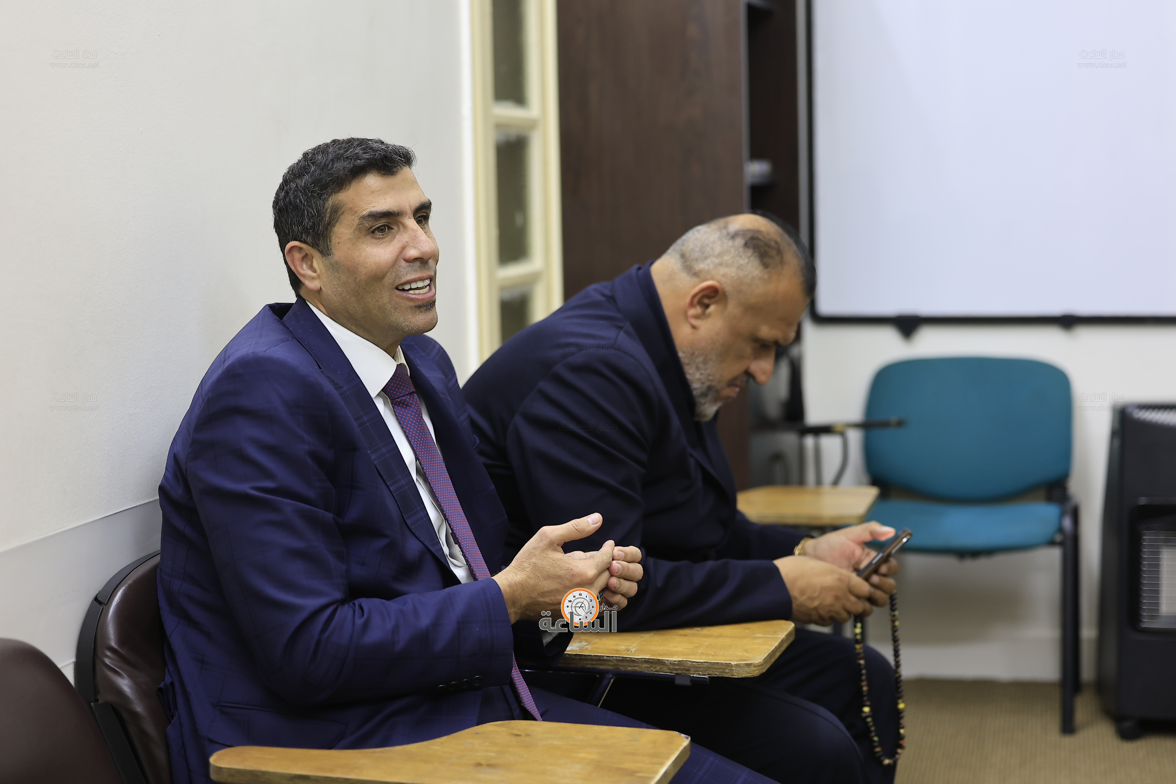 Madar Al-Saa Images 0.5586685542835768