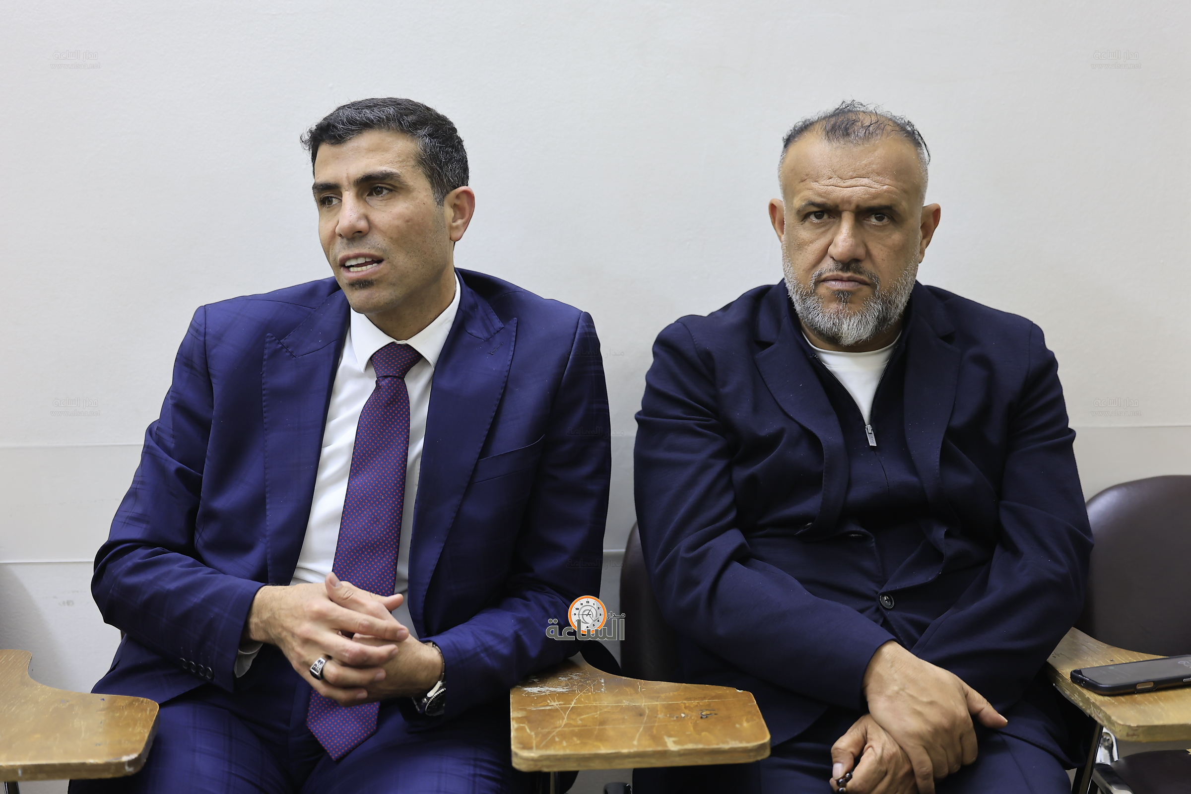 Madar Al-Saa Images 0.9323403388959265