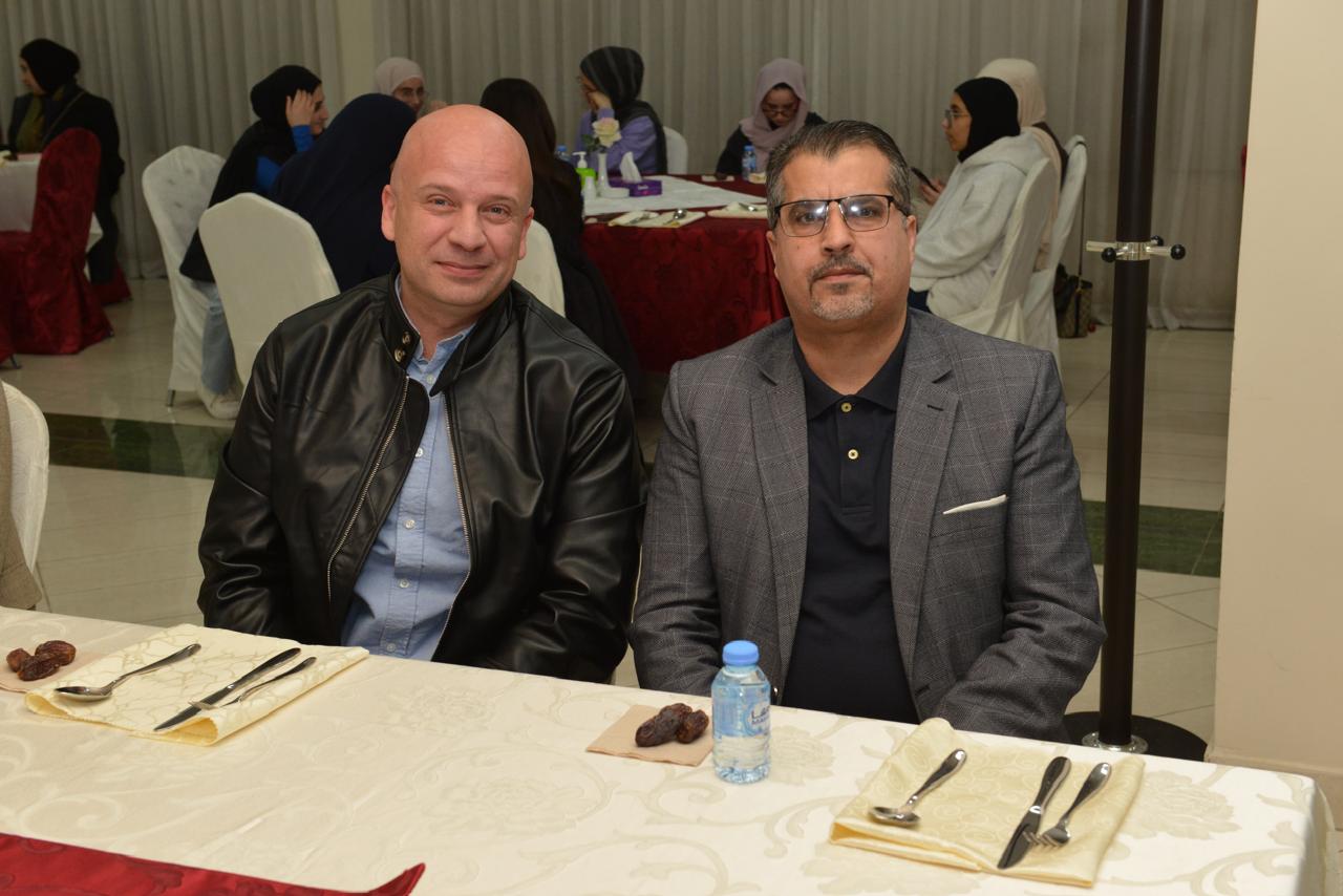 Madar Al-Saa Images 0.12942938135500281