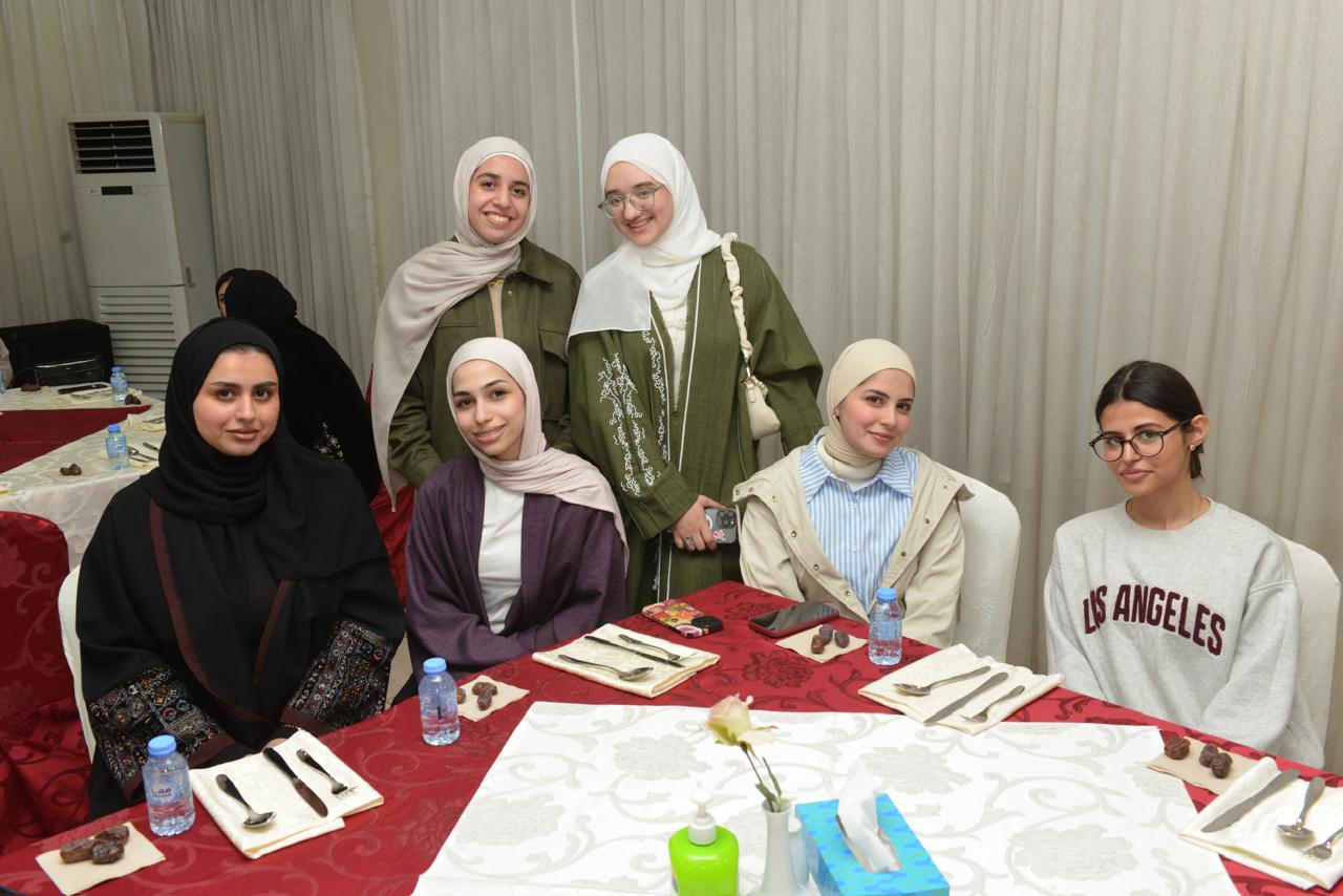 Madar Al-Saa Images 0.4467223865006835