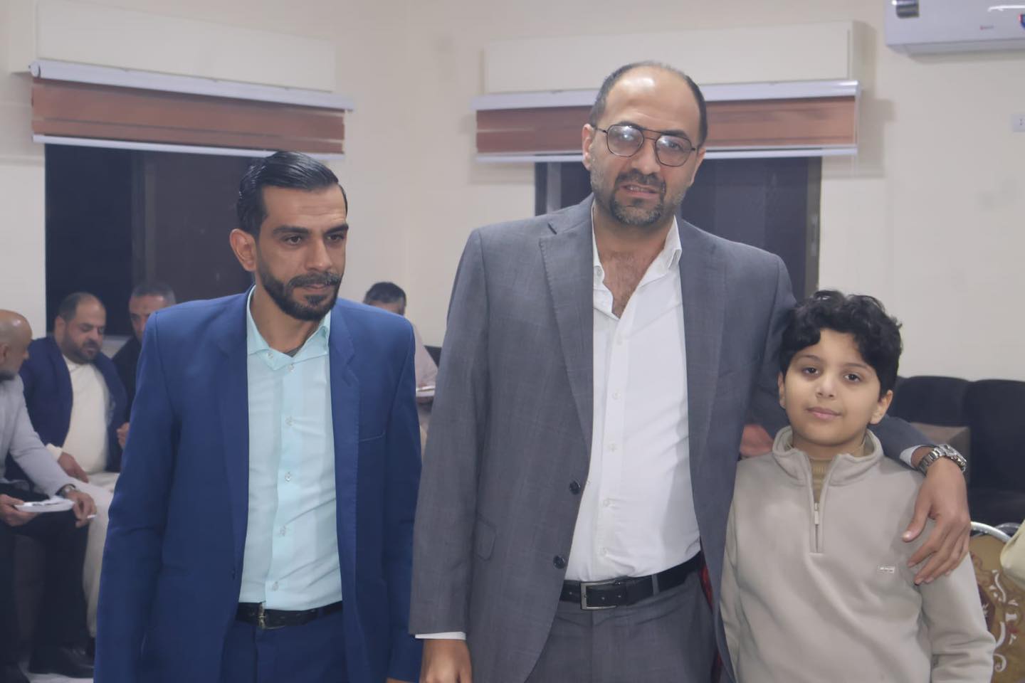 Madar Al-Saa Images 0.10489489933843232