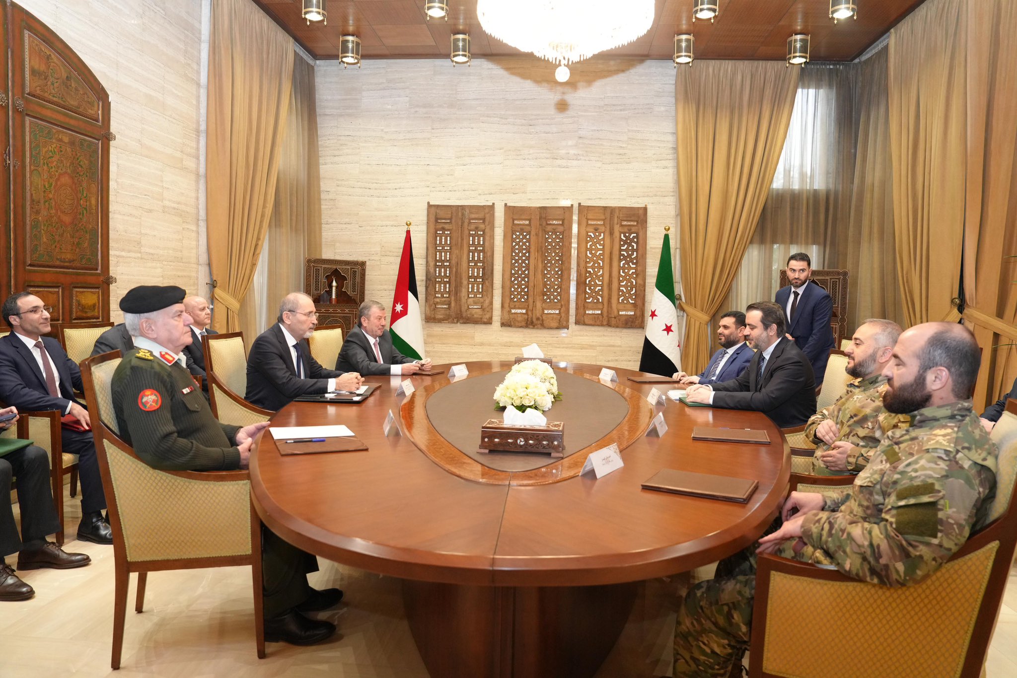 Madar Al-Saa Images 0.29760272067436555