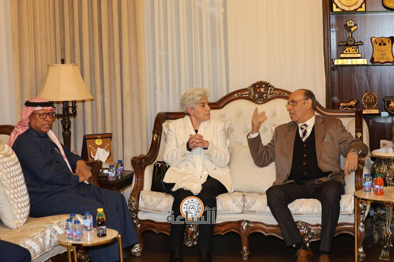 Madar Al-Saa Images 0.7614861037503061