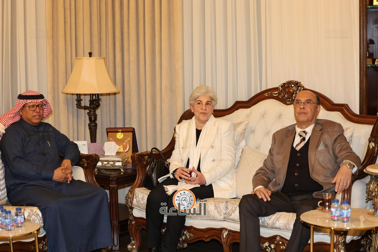 Madar Al-Saa Images 0.08787941168398727