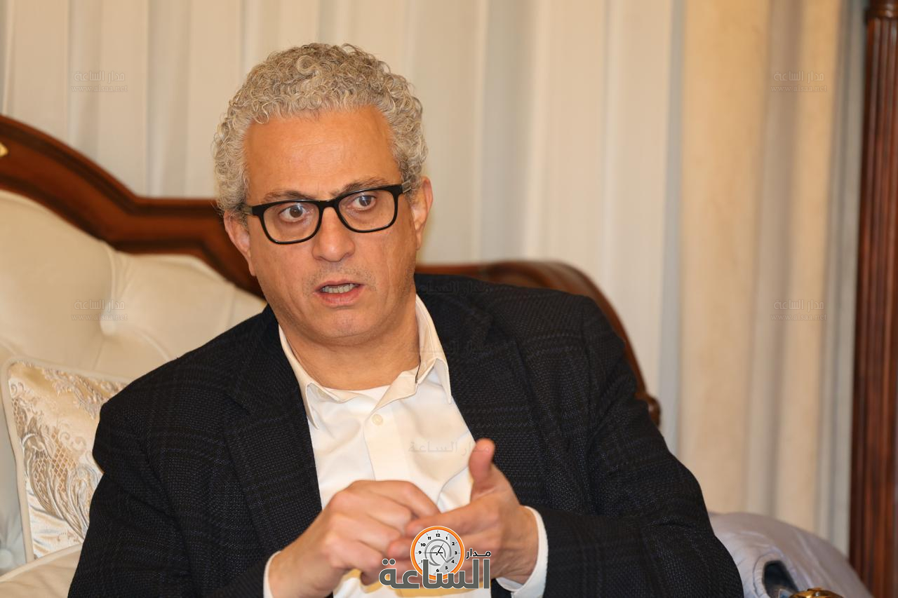 Madar Al-Saa Images 0.48115414317495075