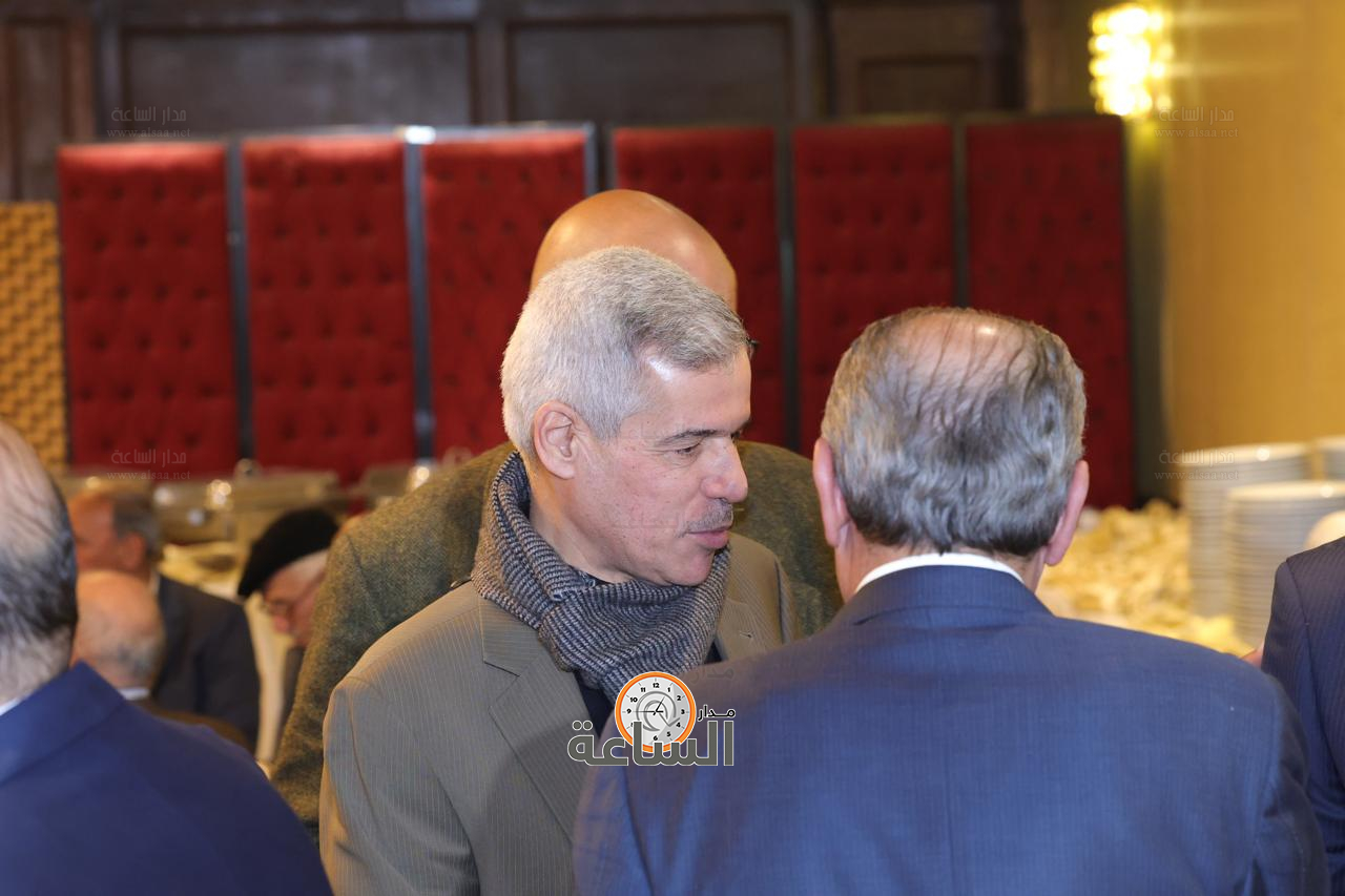 Madar Al-Saa Images 0.4389113102962152