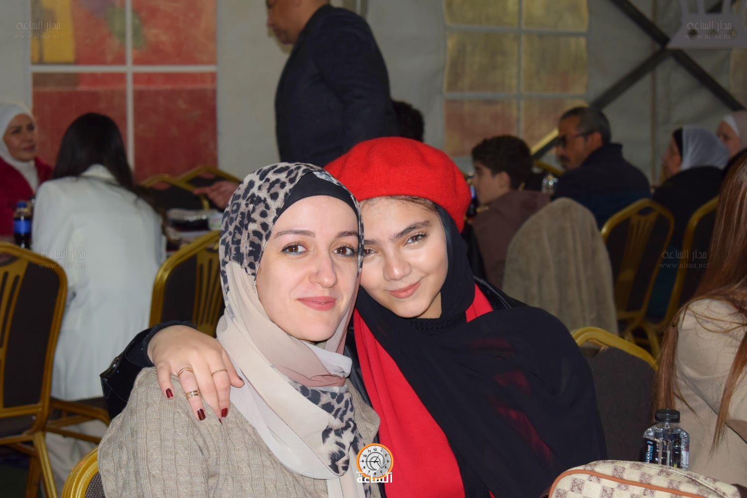 Madar Al-Saa Images 0.9089942042434256