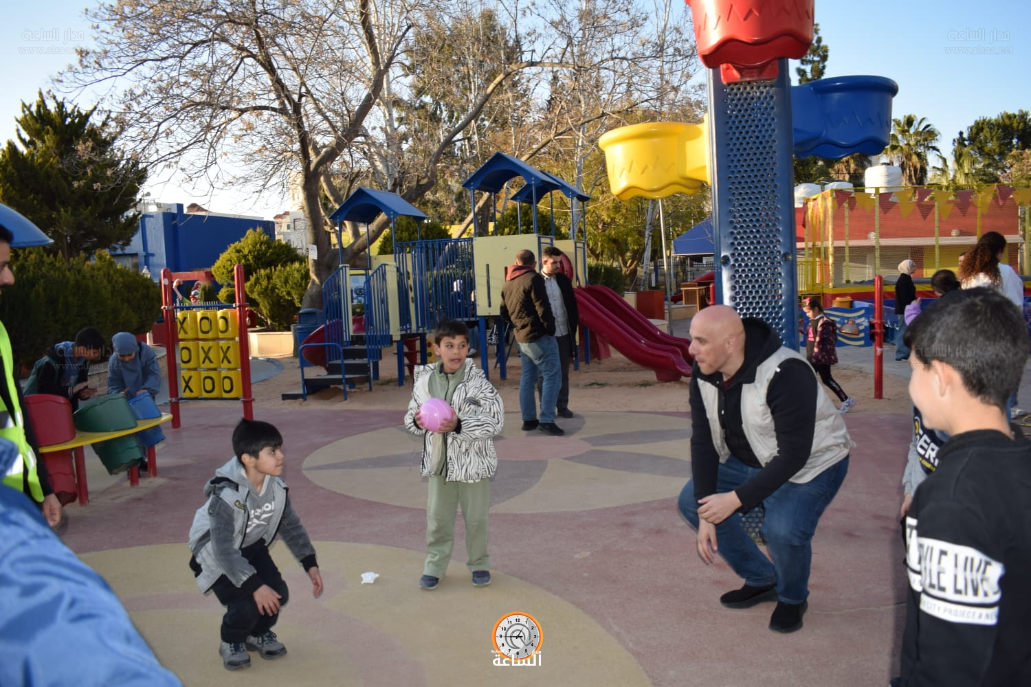 Madar Al-Saa Images 0.75897085606544