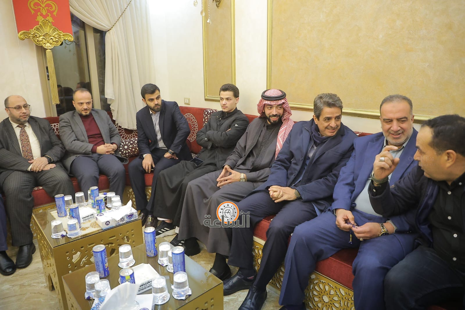 Madar Al-Saa Images 0.3822108338490616