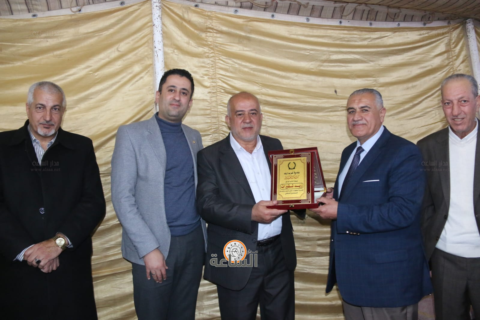 Madar Al-Saa Images 0.1867975094882609