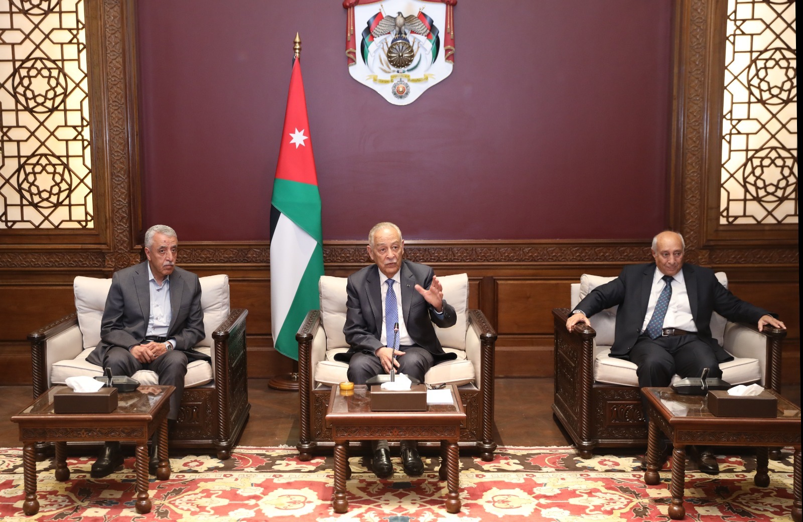 Madar Al-Saa Images 0.1456855606553178