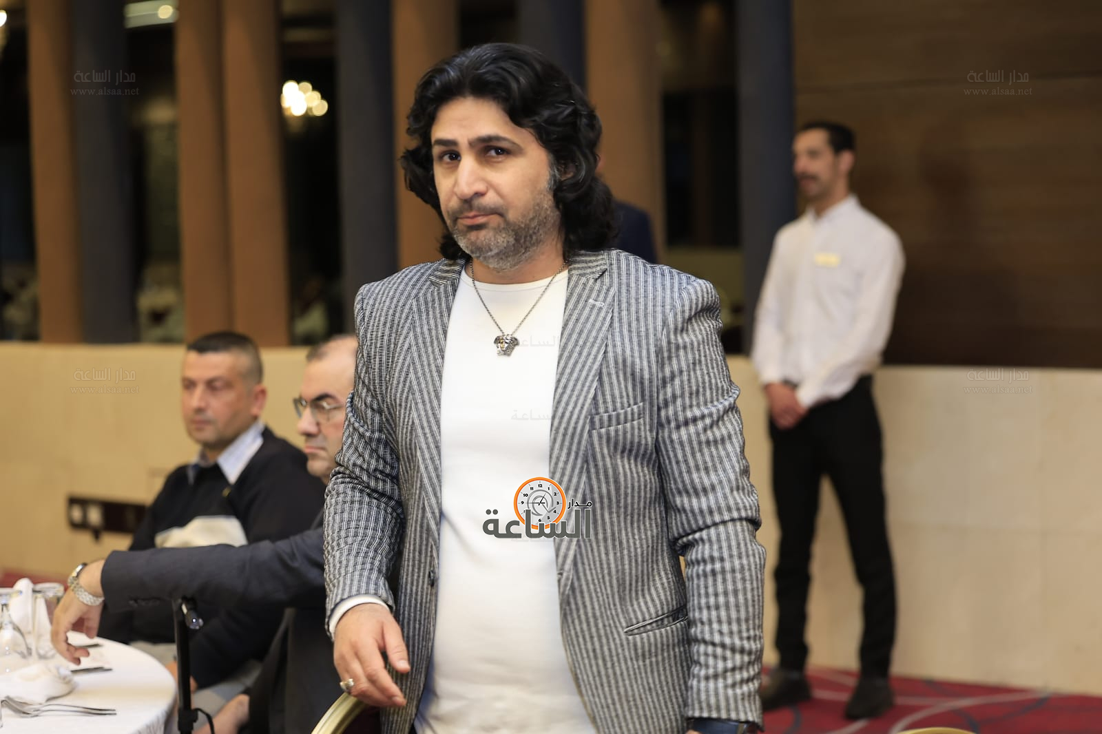 Madar Al-Saa Images 0.48945638622897014