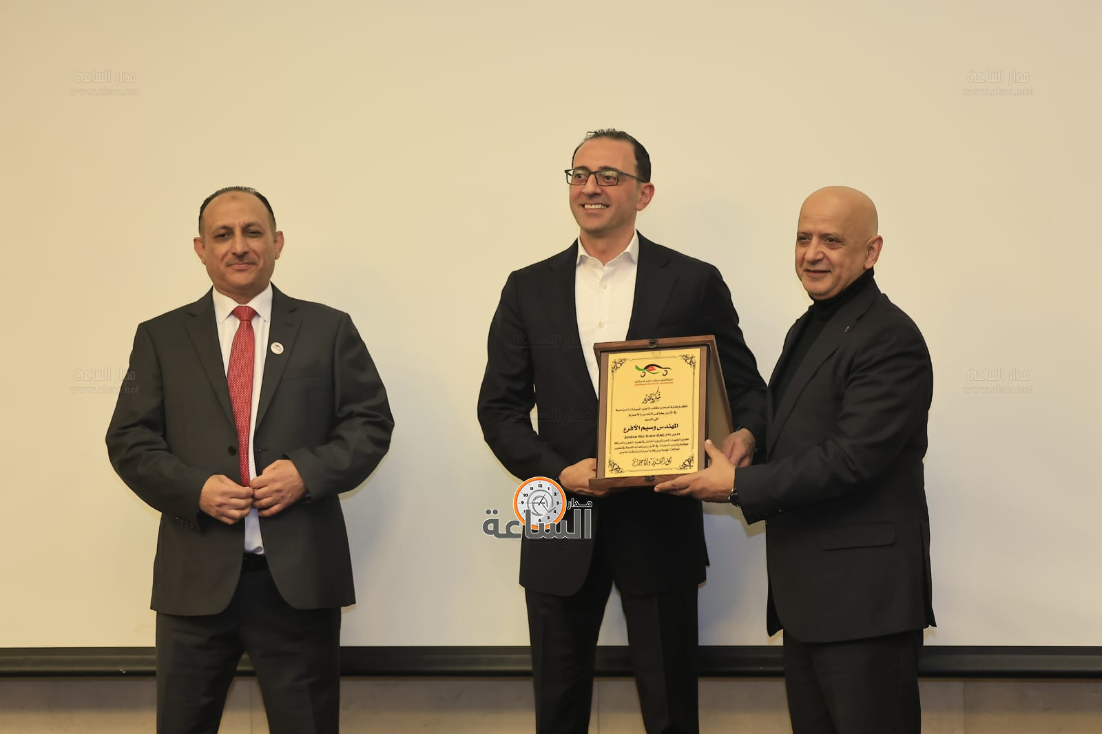 Madar Al-Saa Images 0.14412532655718957