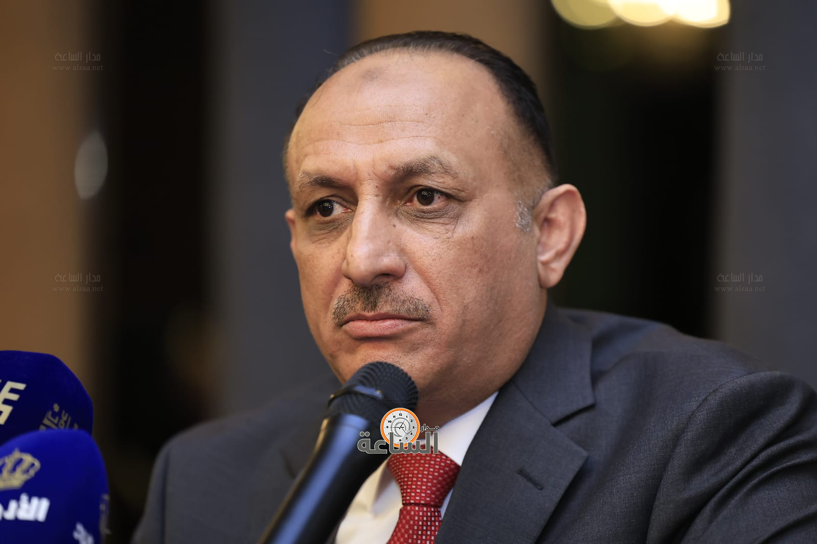 Madar Al-Saa Images 0.5409319934857525