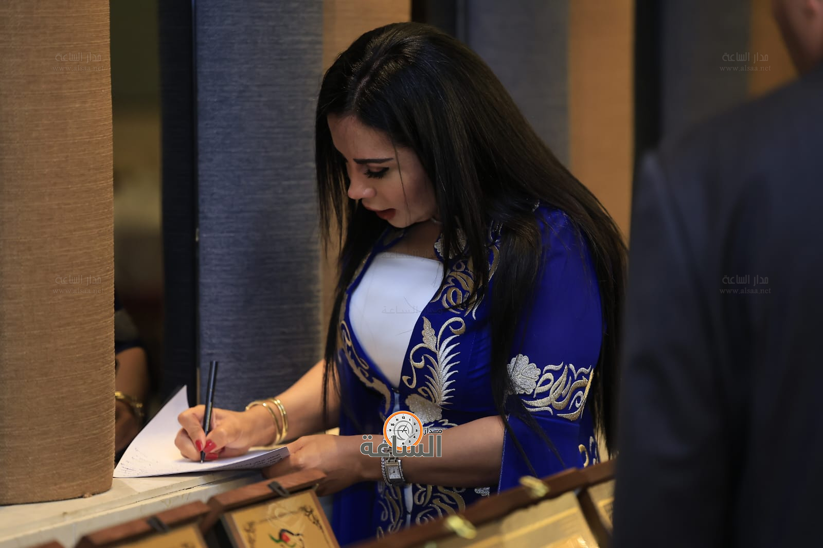 Madar Al-Saa Images 0.9515466320640054