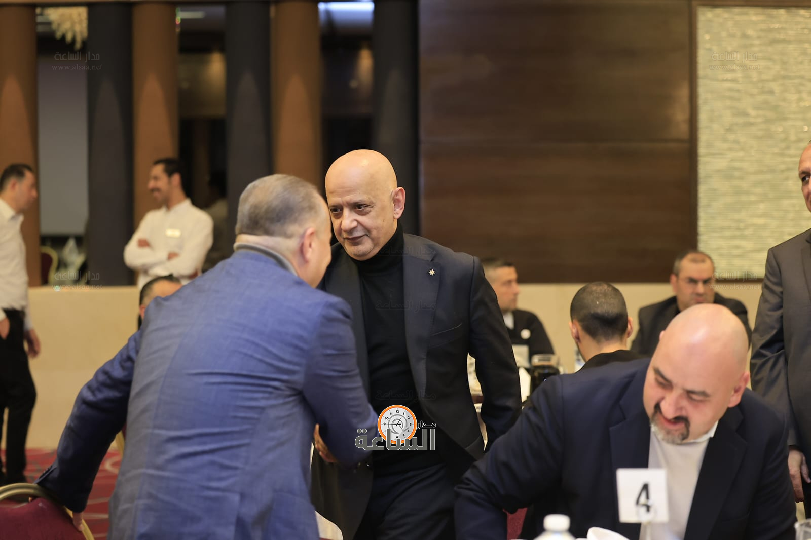 Madar Al-Saa Images 0.560383237419322