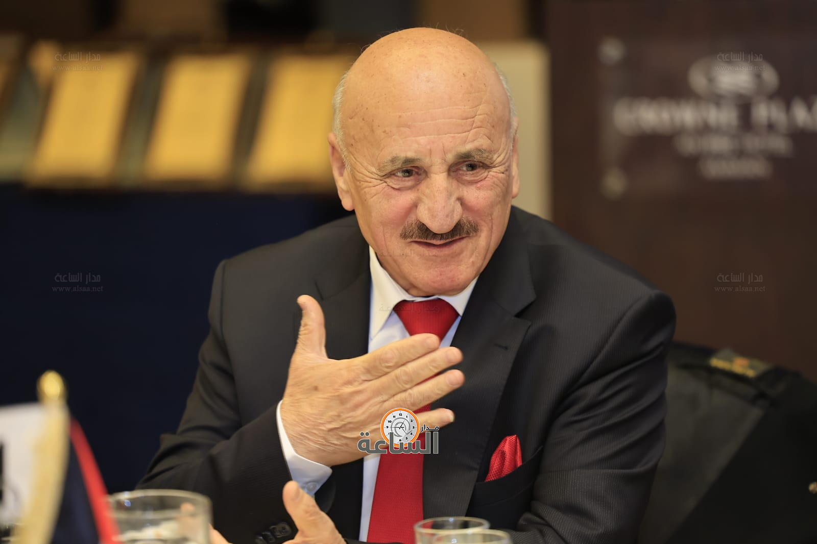 Madar Al-Saa Images 0.3254053961496367