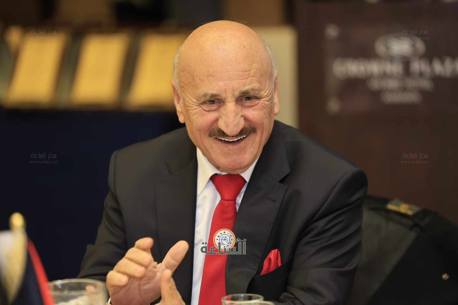 Madar Al-Saa Images 0.687791525761963