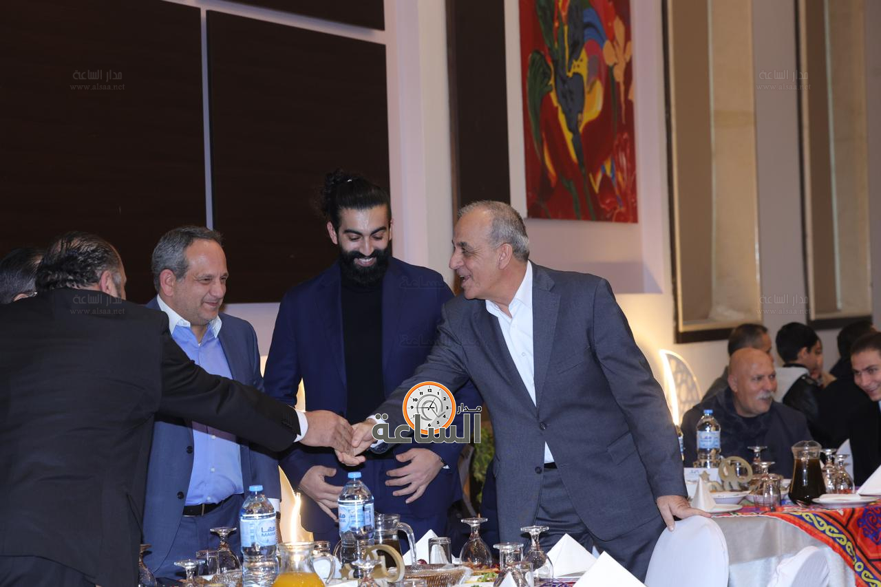 Madar Al-Saa Images 0.08905303964532985