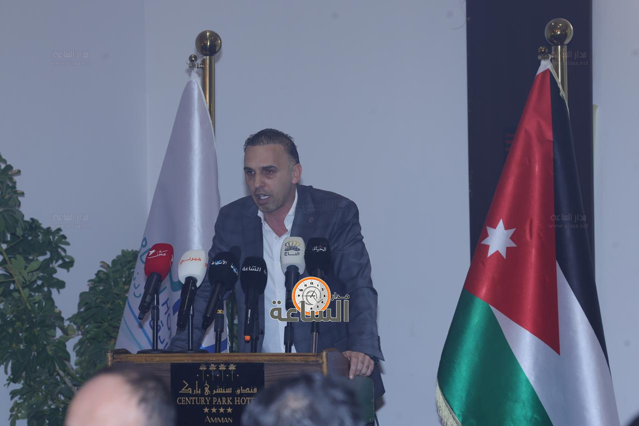 Madar Al-Saa Images 0.15405362780183418